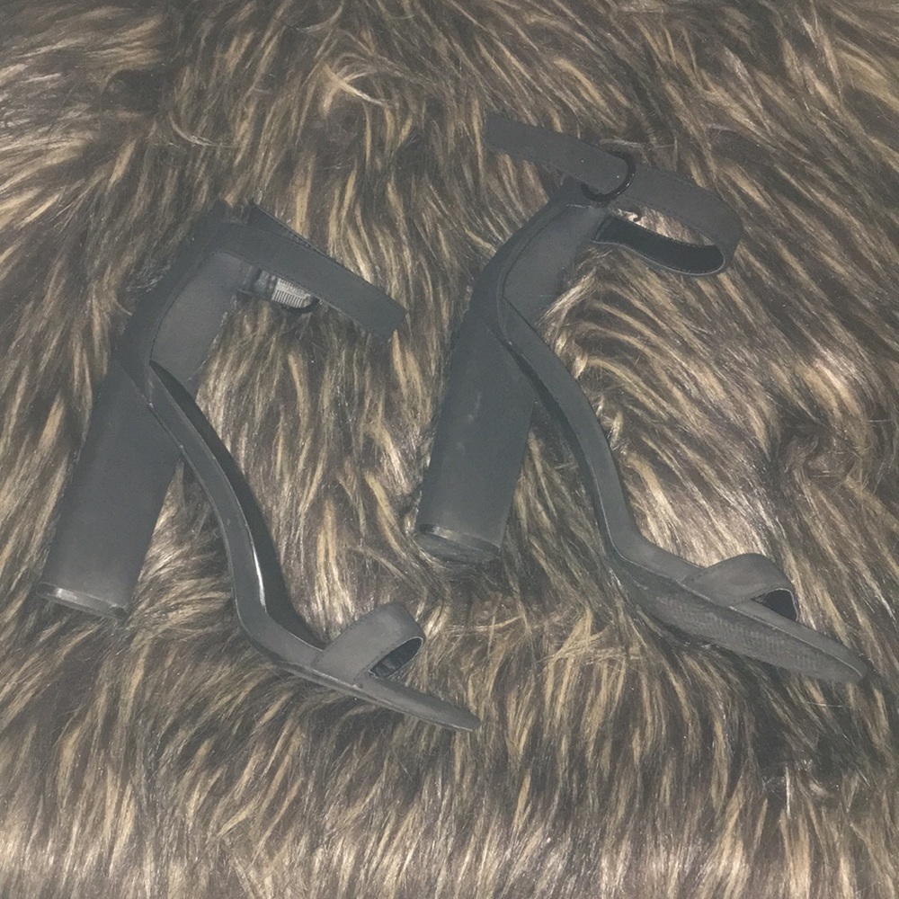 4” High heels- Black, Size US 8